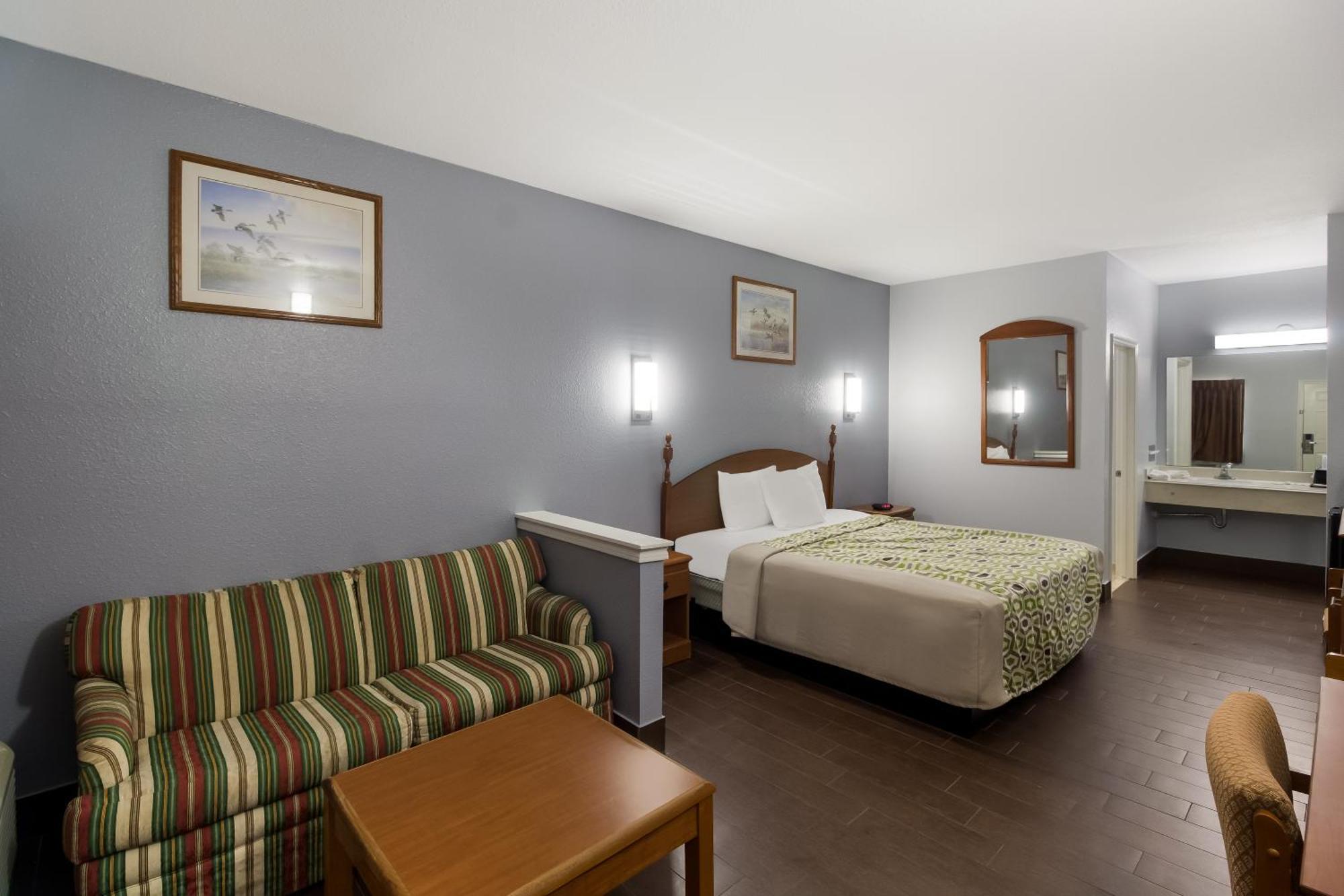 Scottish Inn & Suites Hankamer Dış mekan fotoğraf
