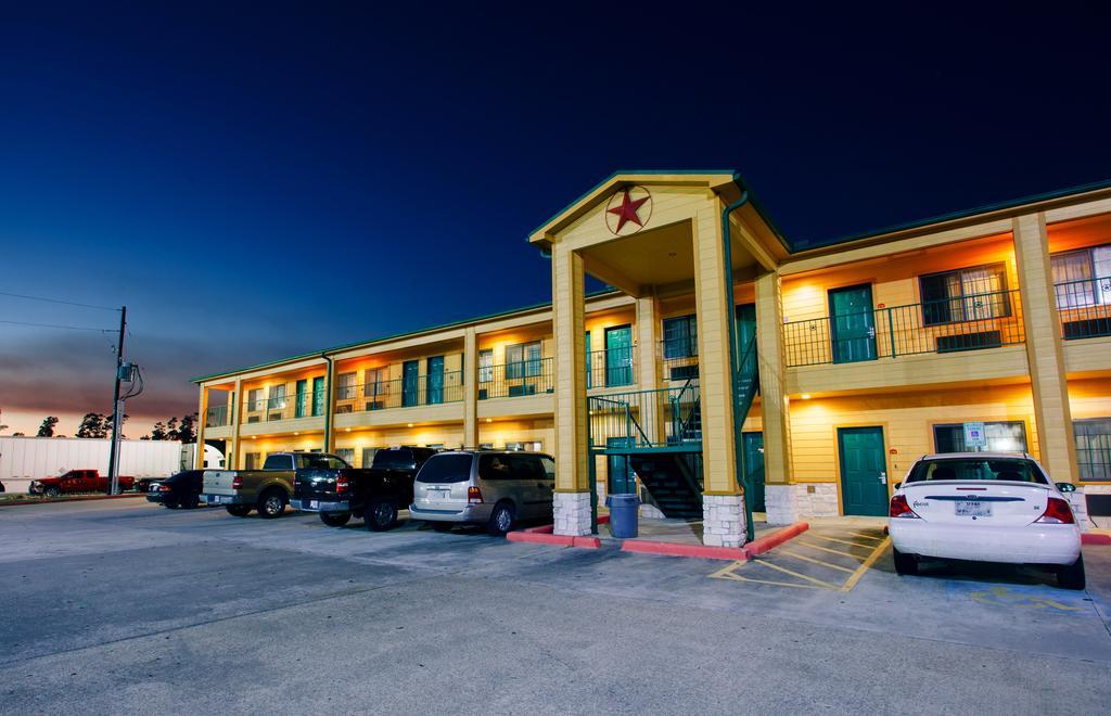 Scottish Inn & Suites Hankamer Dış mekan fotoğraf